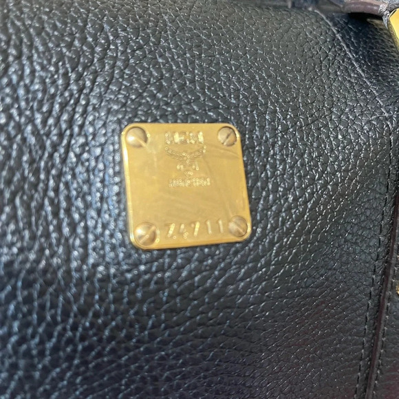MCM BLACK LEATHER HANDBAG - Picture 4 of 13